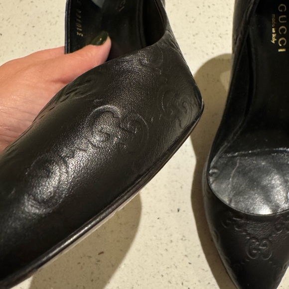 Gucci Women's Black Shoes - Picture 10 of 11